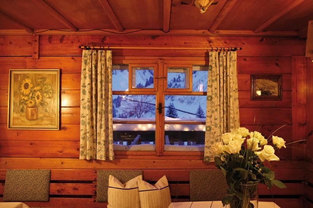 Hotel Adler Au (Vorarlberg) Exteriör bild